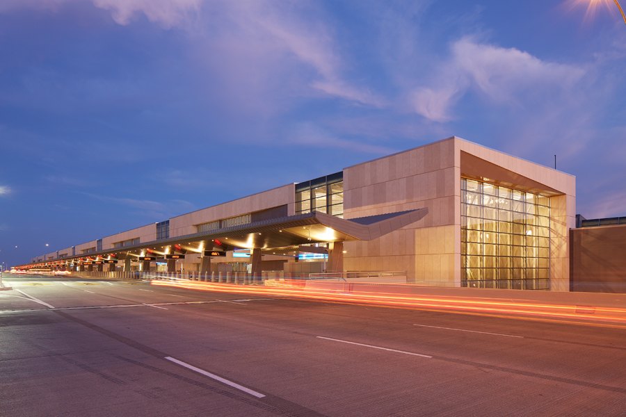 Terminal 3 Departures Level Bridge at Harry Reid International Airport ...