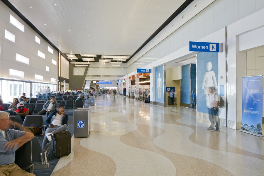 fort lauderdale airport location